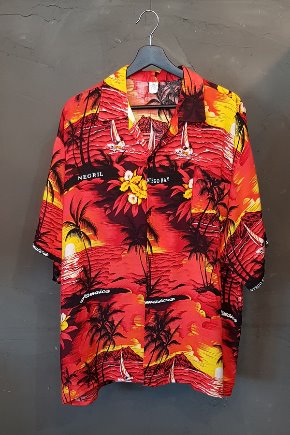 Island Wear (XL)