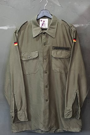 80&#039;s German Military - Field Shirt (XL)