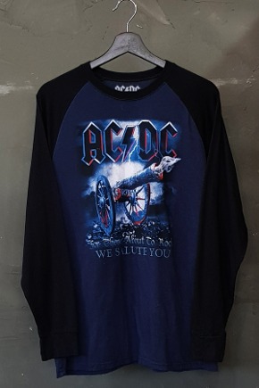 ACDC (L)